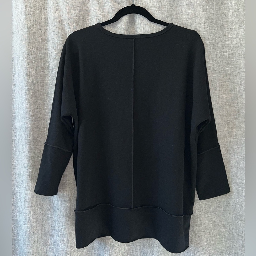 Spanx Women's Black Pullover Sweatshirt Medium NWOT Cozy - Picture 3 of 7